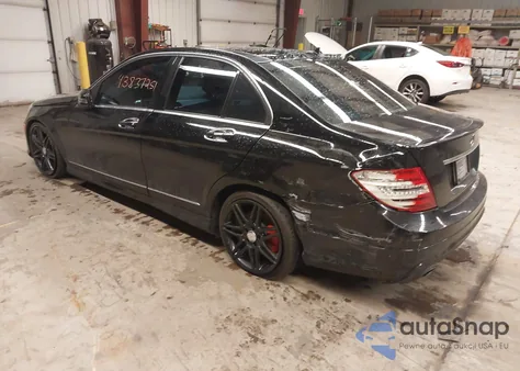 2013 Mercedes-Benz C 300 Sport 4Matic из США, поврежденный, VIN WDDGF8AB0DR250955